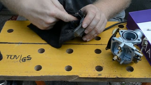 Чистим карбюратор PZ30 смотреть онлайн