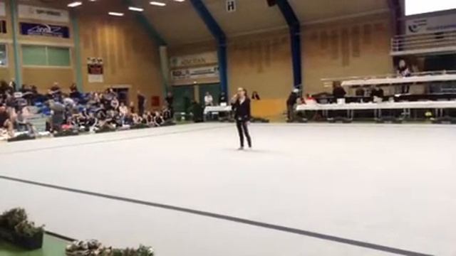 Isabel Brogaard Pedersen sings Adele "Hello" смотреть онлайн