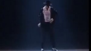 Лунная походка Майкла Джексона.