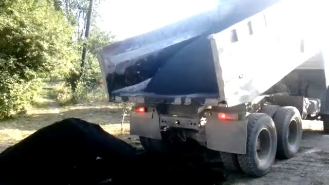 Жесть!!! Горячий асфальт.. кипяток!!! смотреть онлайн