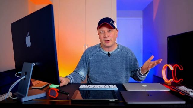 Apple Products for Christmas and the Holiday Season - Max Chip MacBook for $2,099 смотреть онлайн
