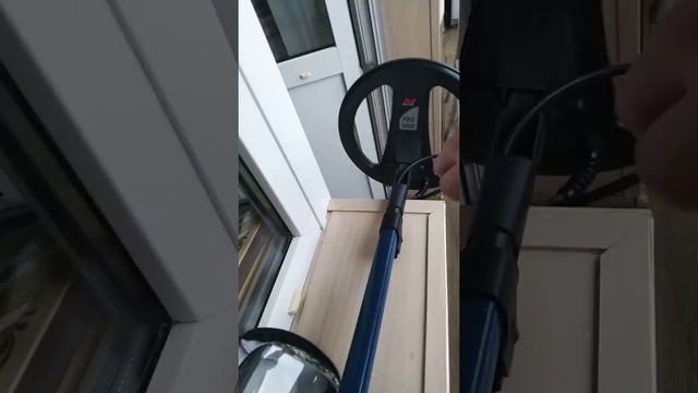 Металлоискатель Minelab Quattro смотреть онлайн