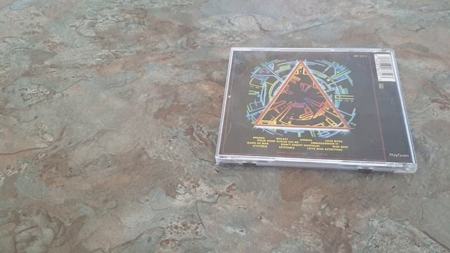 Def Leppard - Hysteria - Second Hand CD Review смотреть онлайн