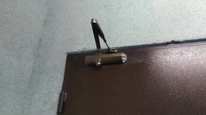 Доводчик ,правила установки.