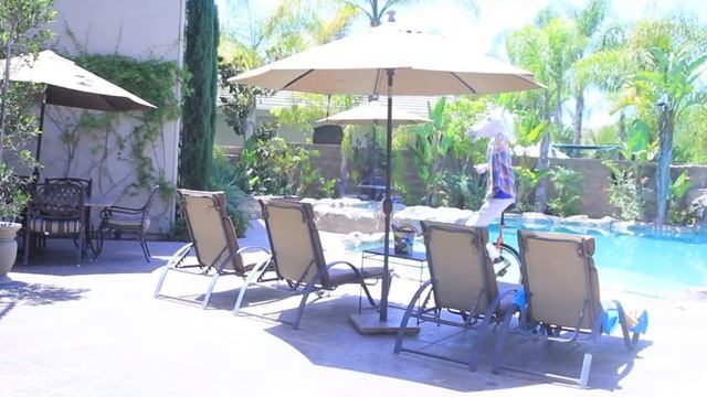 Unicorn On A Unicycle (icare2inspire) смотреть онлайн