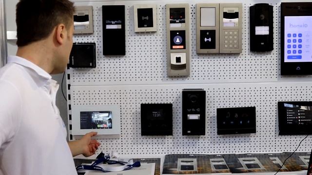 Обзор ip домофона 2N (Чехия). Центр Безопасности 2022 смотреть онлайн