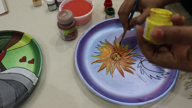 How to Make Decorative Plates [Transformation of Waste Plate][DIY] смотреть онлайн