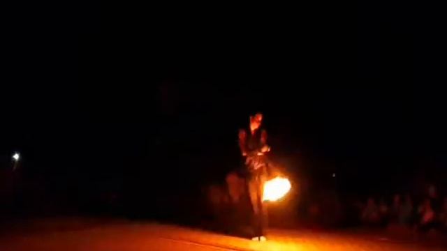 Abu Dhabi desert camp fire show смотреть онлайн