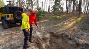 ?Противостояние самый мощный квадроцикл против самого мощного джипа? Джип застрял самый мощный гряз