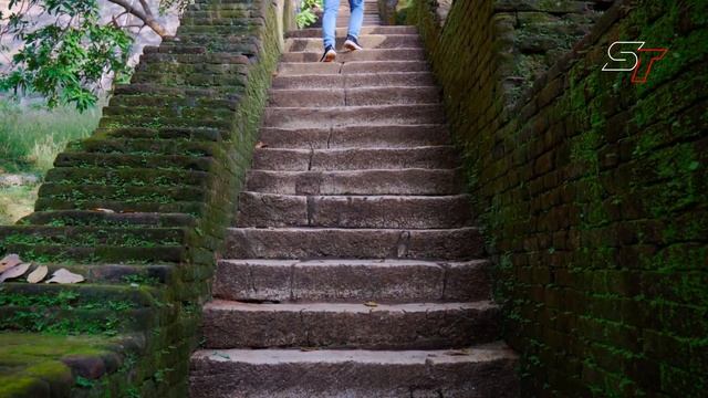 Sigiriya Ancient Rock Fortress | Ancient City of Sigiriya, Sri Lanka | UNESCO | SKY Travel [4K] смотреть онлайн