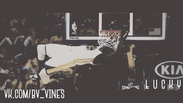 Draymond Green Amazing Dunk смотреть онлайн