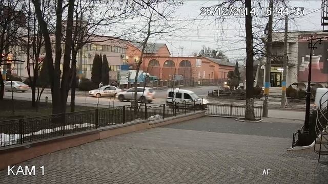 Dahua HAC HFW2220R Z OUTDOOR DAY смотреть онлайн