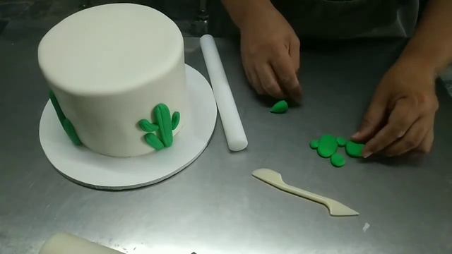 Making a 1 tier cactus cake @ArtCakes смотреть онлайн
