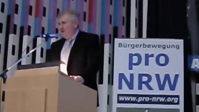 Andreas Mölzer spricht auf dem Programmparteitag von pro NRW 1/2 смотреть онлайн