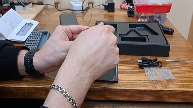 ARROWMAX мини дрель это очень плохой инструмент. ARROWMAX SDS Mini Plus смотреть онлайн