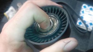 Ремень генератора Калина Гранта. Почему ролики генератора долго не ходят