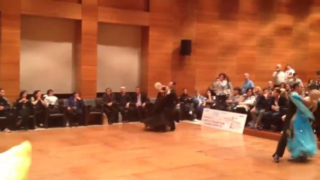 Dimitris Fokas and Mary Papadopoulou-Slow Waltz смотреть онлайн