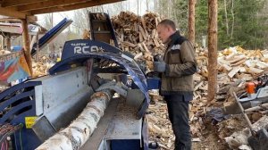 Колка дров на станке Tajfun 400 joy