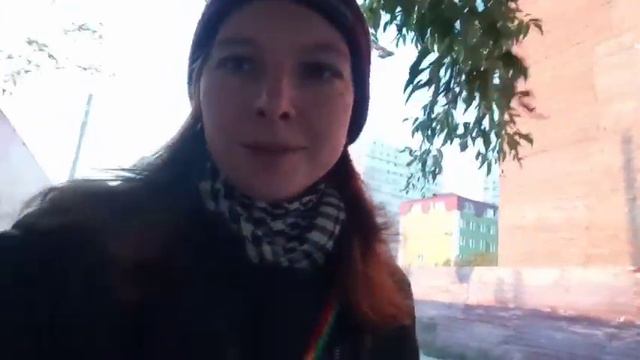 Сходка панков в Омске, галерея "Левая Нога". смотреть онлайн