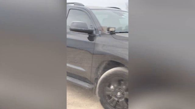 2021 Toyota Sequoia смотреть онлайн