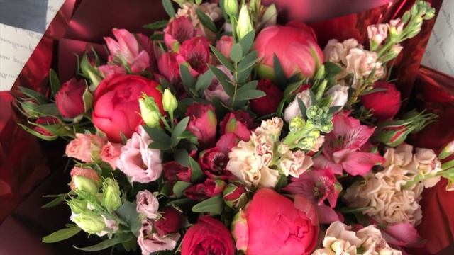 Букет «Монро» смотреть онлайн