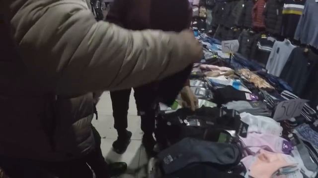 Позорим Россию на рынке Помойка. Обзор цен. 12+ смотреть онлайн