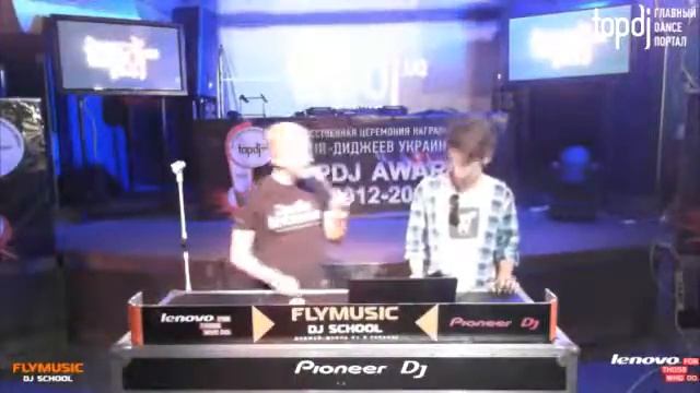 Spartaque и Влад Леготкин: Социальные сети. Как создать собственную армию [TopDJ Sessions Vol.2] смотреть онлайн