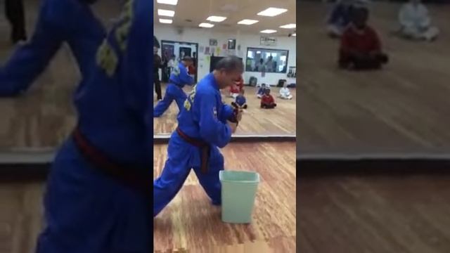 Grandmaster Rho смотреть онлайн