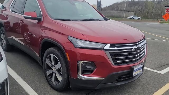 2022 Chevrolet Traverse смотреть онлайн