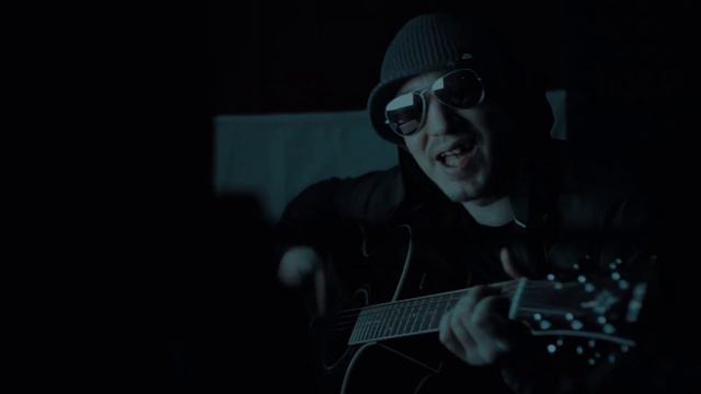 Александр Лаэртский - Запах (Рэпер Злой I Кавер Гитара) смотреть онлайн