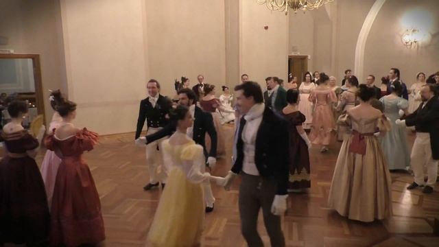 Russian Ecossaise - русский экосез смотреть онлайн