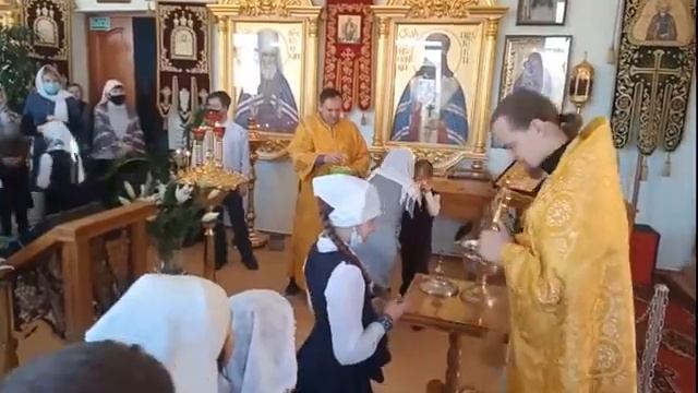 По имени и житие твое да будет - свет Небесного покровителя смотреть онлайн
