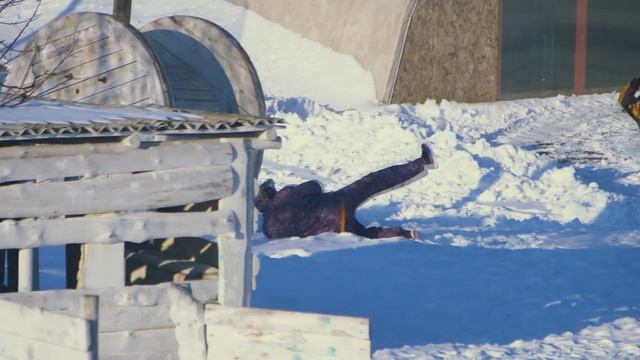 Здравый малый Vlog #21 - Кирпичи, ЦVЕТ'И, Пейнтбол на заставе