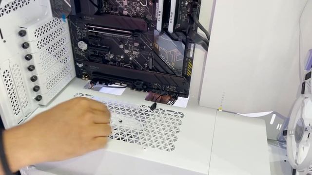 Corsair 5000x QL RGB Case PC Build| Intel i7 12700k| Asus RTX 3070TI| Gaming Pc Build Tutorial смотреть онлайн