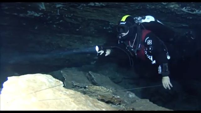 Под водой с Анной Козловой - Выпуск 480- Австралия, материковые пещеры Mount Gambier смотреть онлайн