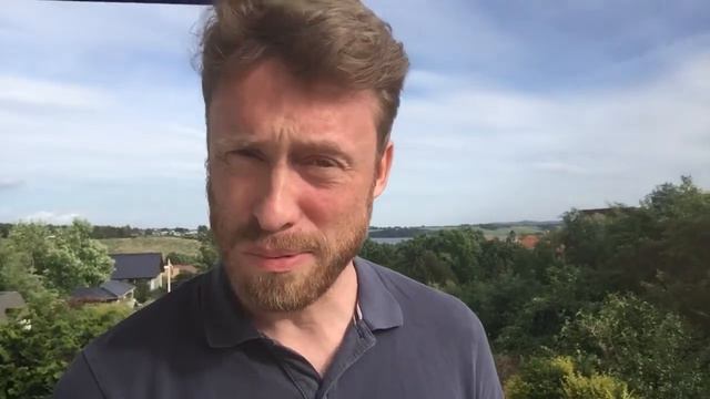 Må man tage en hund med på rejse til Færøerne? (Dyrebrevkassen) смотреть онлайн