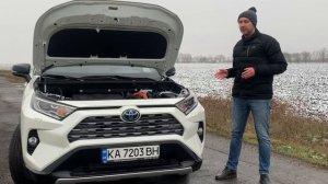 Обзор Toyota RAV4: особенности, характеристики, комплектации и цены