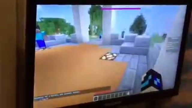 Играю в майнкрафт на компьютере в мини игры смотреть онлайн