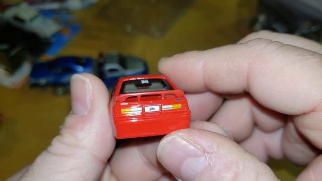 93 maisto Ford SVT Mustang cobra elite transport blue g rides red & pro rodz pro street blown black смотреть онлайн