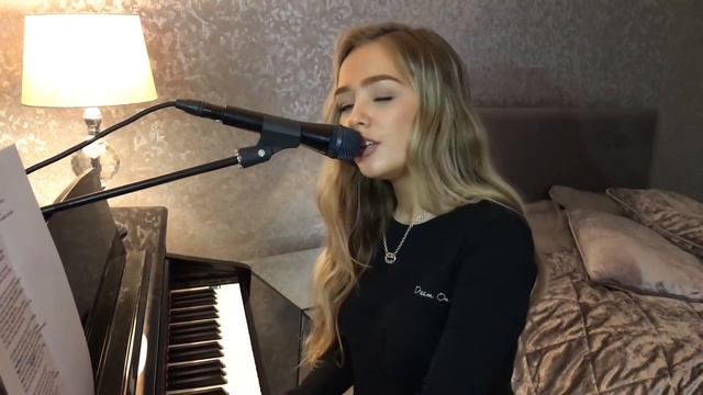 Benny Blanco, Halsey & Khalid - Eastside - Connie Talbot Cover смотреть онлайн