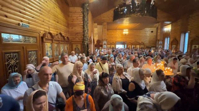 Престольный праздник в храме в честь иконы Божией Матери «Споручница грешных» смотреть онлайн