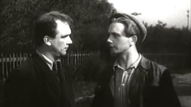 Очень красивый. Из лебяжьего сообщают 1960 смотреть онлайн