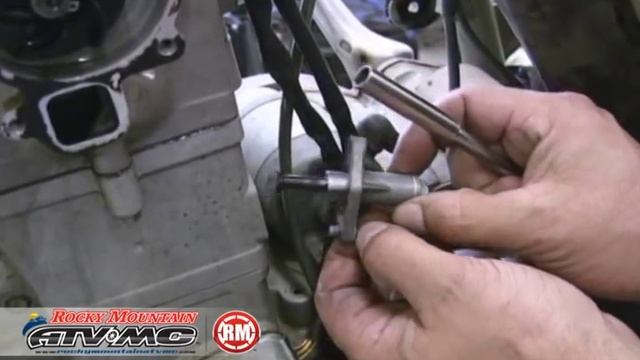 Motorcycle Top End Rebuild for 4-Stroke (Part 1 of 2) смотреть онлайн