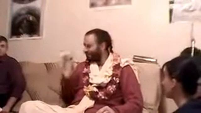 Шрипад БВ Дамодара Махарадж - Утренняя лекция в Кемерово (30.12.2011, утро) смотреть онлайн