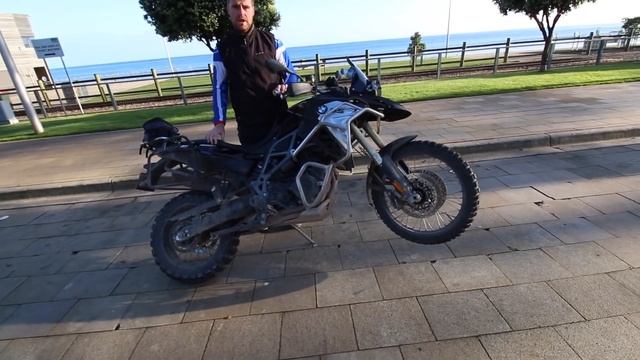 Разворачиваем мотоцикл как "папка" [Brake Magazine] смотреть онлайн