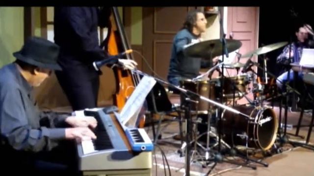 "Epiroes" Apopsis trio & Milcho Leviev смотреть онлайн