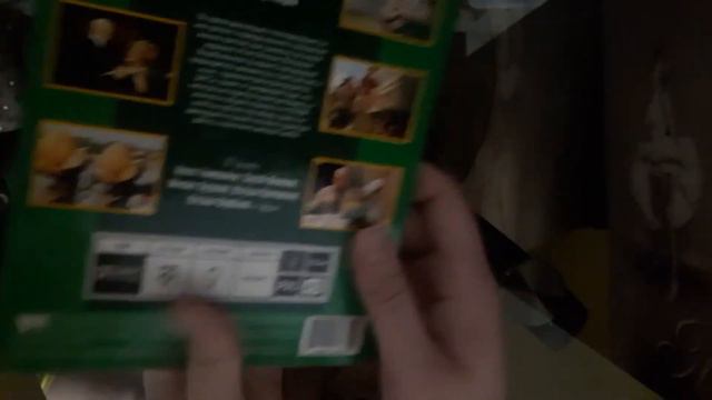 ASMR| рассматриваем диски| шёпот | жвачка| смотреть онлайн