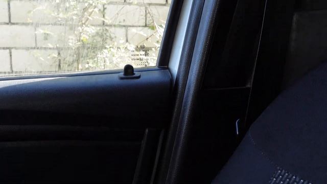 Котенок был брошен на мусорной свалке. Я принесла его домой и подарила ему счастливую жизнь. смотреть онлайн