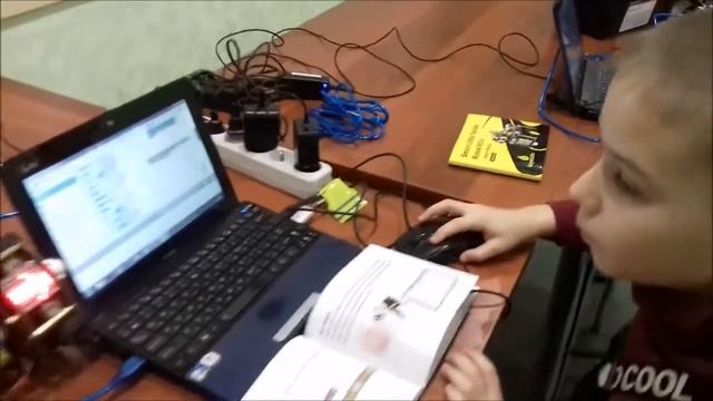Программирование робота-черепахи Keyestudio (продолжение) смотреть онлайн