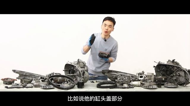 BMW C400X VS VOGE SR4 MAX发动机拆解，核心的ECU部分有差异 смотреть онлайн